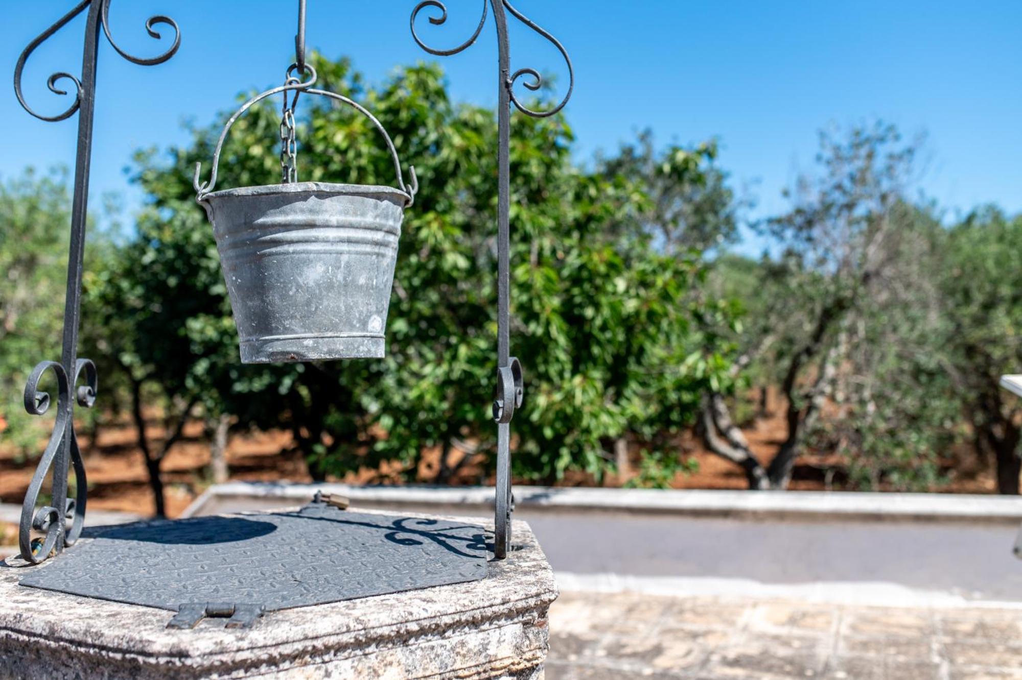 Trullo La Quercia Villa Ostuni Exterior photo